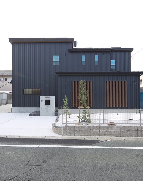 モダン&ブルックリン。キッチンスタジオがある家