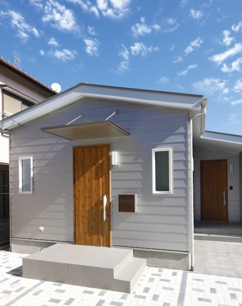 鎧張りがカッコイイほぼ平屋な暮らし